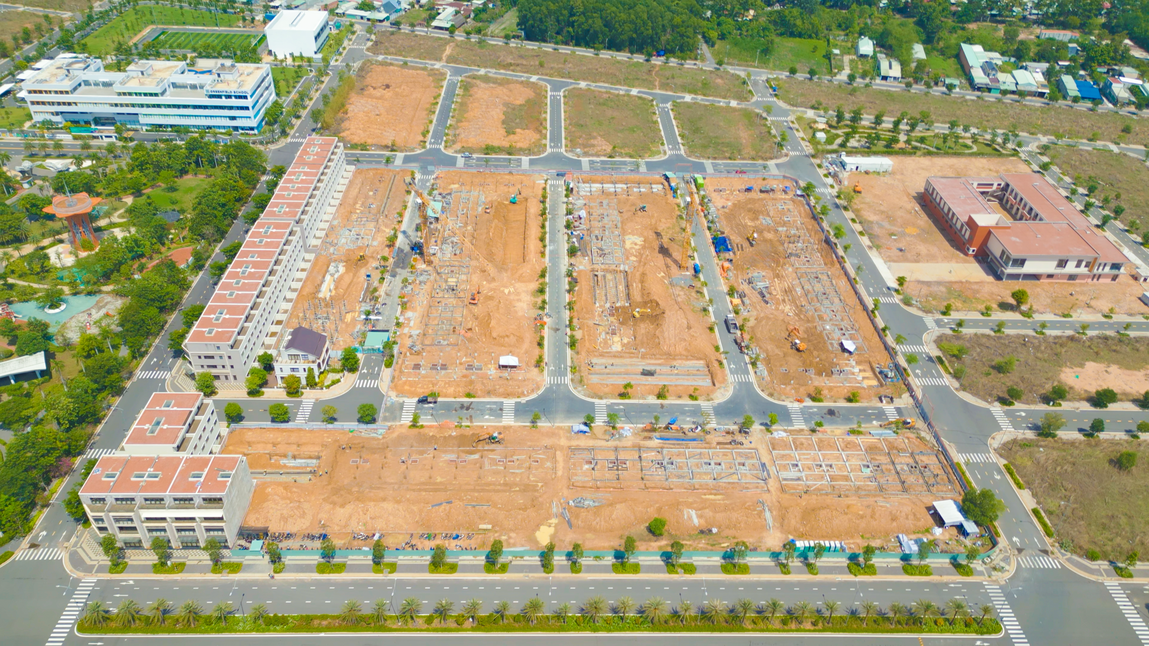 TIẾN ĐỘ THI CÔNG GEM SKY WORLD THÁNG 05.2024