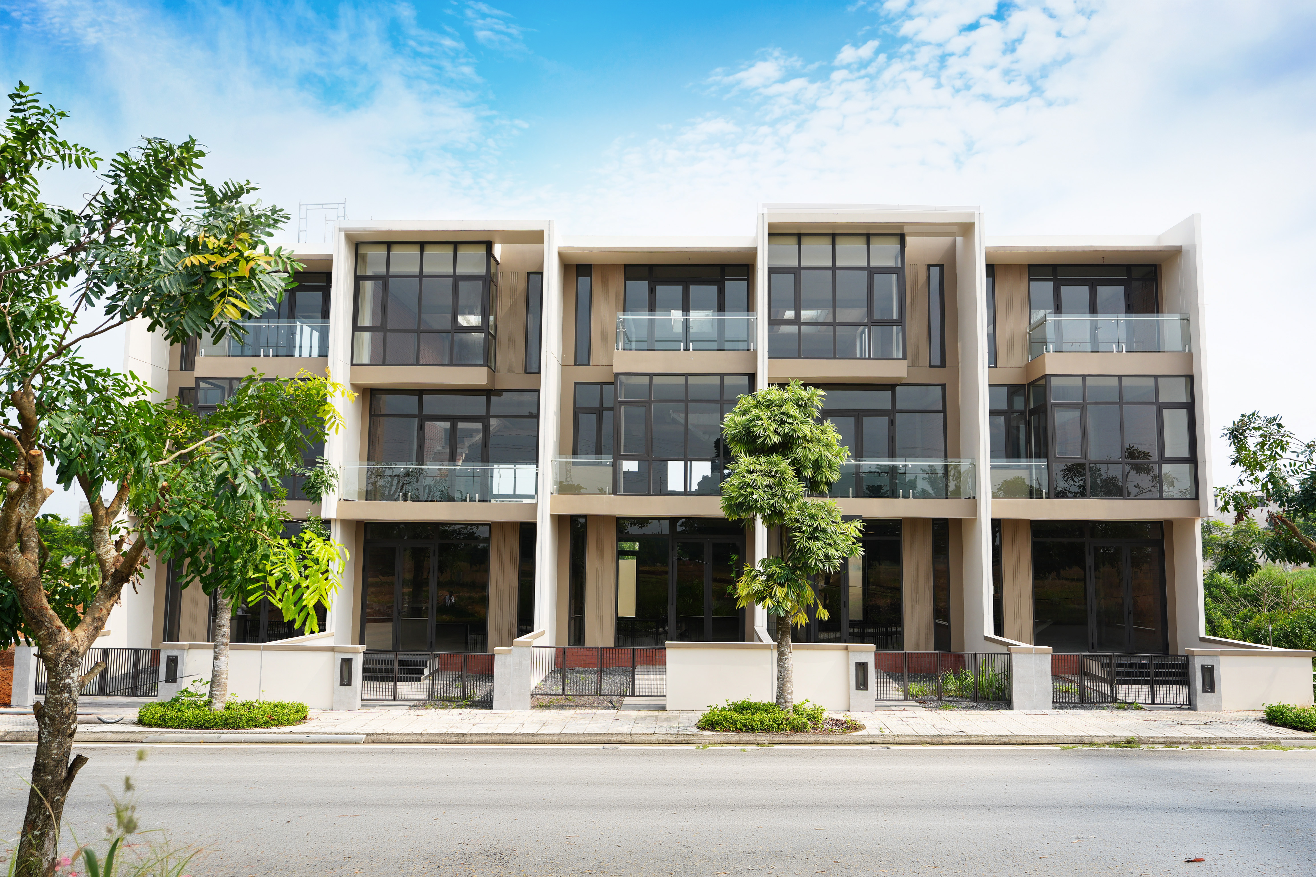 Tiến độ thi công nhà phố Diamond Parkview thực tế